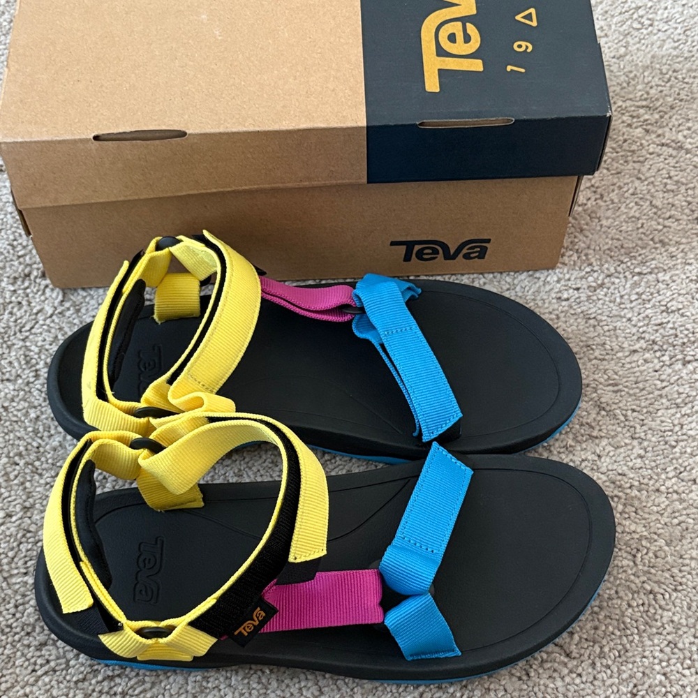 Teva Kids Hurricane XLT2- Water Multi size 5